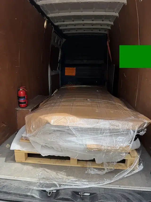 Courier load